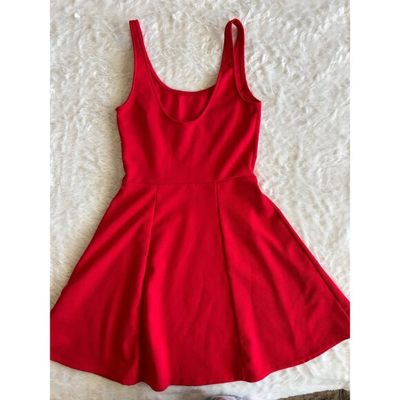 Divided Red Ribbed Sleeveless Skater Dress With Scoop Neckline - Size 4 - Picture 5 of 8